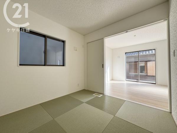 碧南市東浦町　第4　2号棟