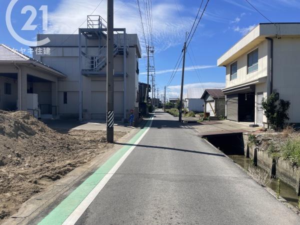 西尾一色町千間24ー1期　1号棟