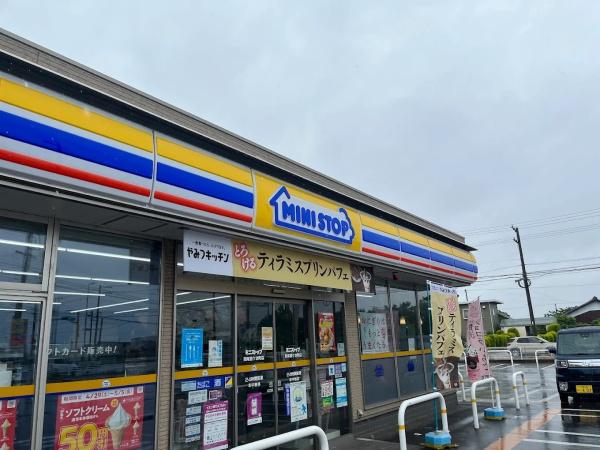 西尾市鵜ケ池町中屋敷の中古一戸建て(ミニストップ西尾鵜ケ池町店)