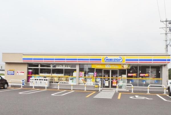 知立第19上重原町 1号棟(ミニストップ知立西中町店)