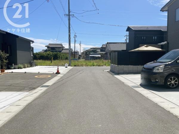 西尾市一色町松木島　1号棟