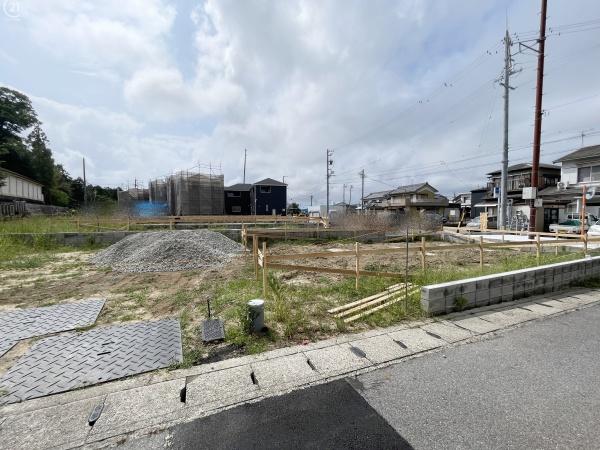 西尾市一色町味浜　第1015号棟