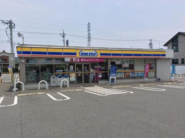 西尾市笹曽根町上新畑の中古一戸建て(ミニストップ吉良上横須賀店)