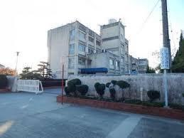 高浜市田戸町2丁目　3号棟(高浜市立港小学校)