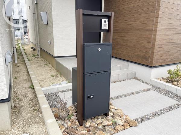 高浜市論地町2丁目の中古一戸建て(玄関)