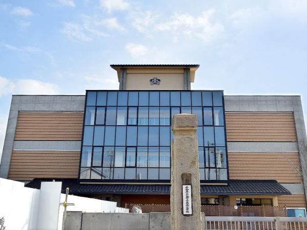 ラビデンス高浜Ｎ館(高浜市立高浜小学校)