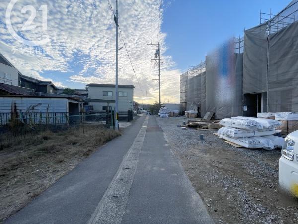 碧南市鴻島町　第8　1号棟