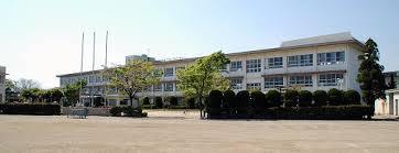 碧南市鴻島町　第8　2号棟(碧南市立日進小学校)