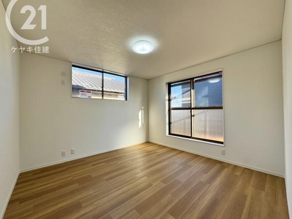 西尾市中畑町向野の中古一戸建て