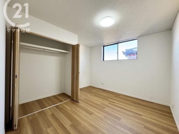 西尾市中畑町向野の中古一戸建て