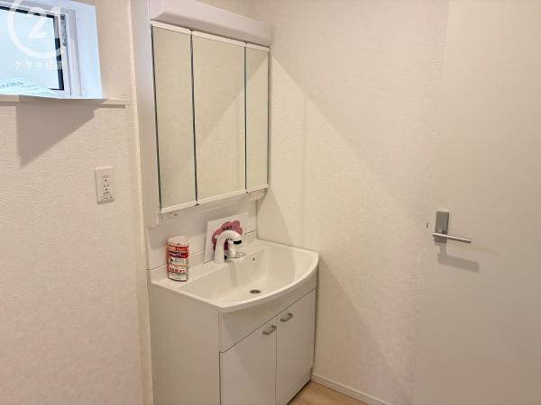 西尾市楠村町　第3　2号棟