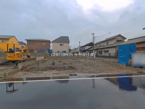 碧南市尾城町３丁目の新築一戸建