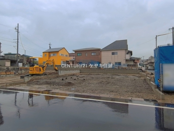 碧南市尾城町３丁目の新築一戸建