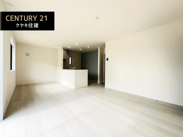 碧南市志貴町三丁目　1号棟