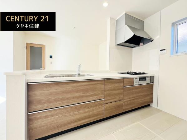 碧南市志貴町三丁目　3号棟