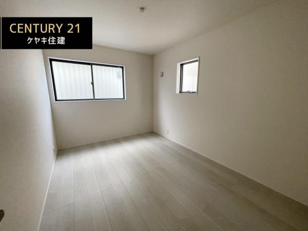 碧南市善明町1丁目　1号棟