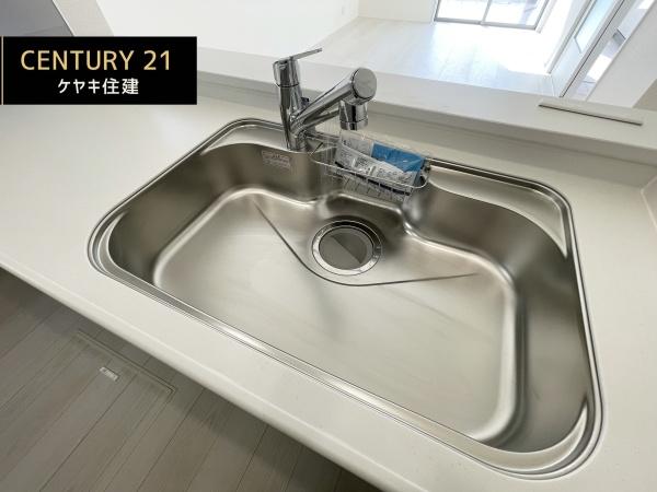 碧南市善明町1丁目　1号棟