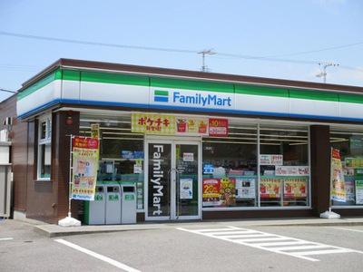 碧南市善明町1丁目　2号棟(ファミリーマート碧南野田店)