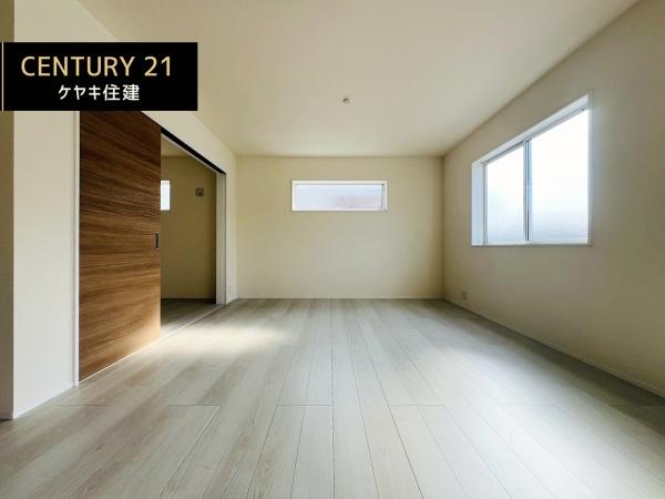 碧南市善明町1丁目　2号棟