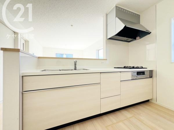 西尾市一色町松木島第8　1号棟