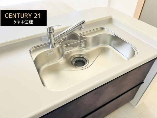 碧南市踏分町　1号棟