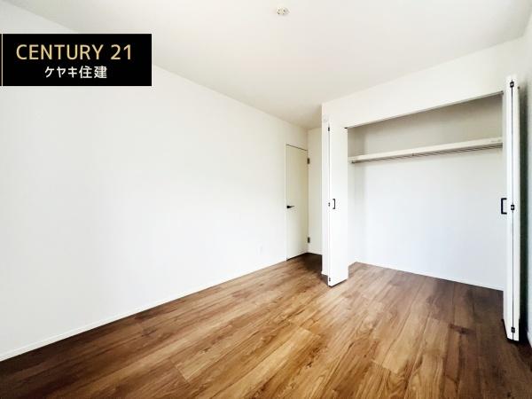 高浜市論地町2期1棟　1号棟　グラファーレ