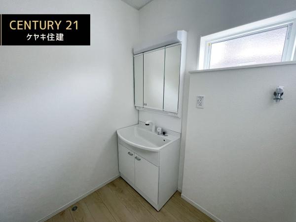 碧南市汐田町第1　1号棟