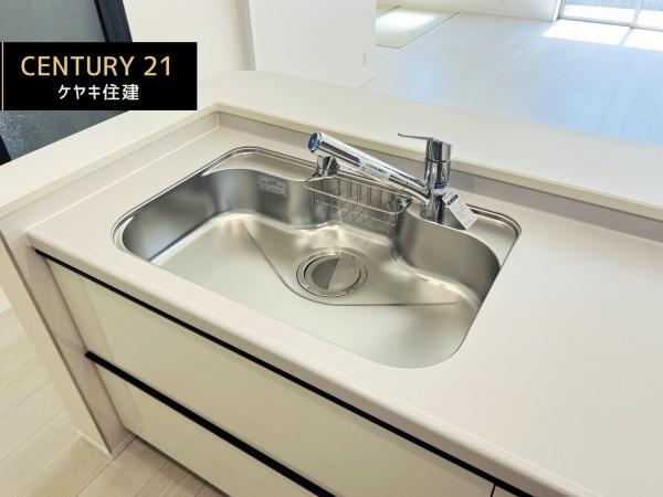 高浜市湯山町8丁目　1号棟