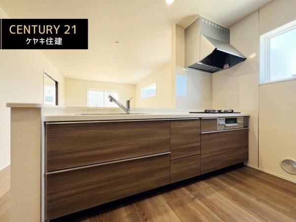 碧南市伊勢町1丁目　1号棟