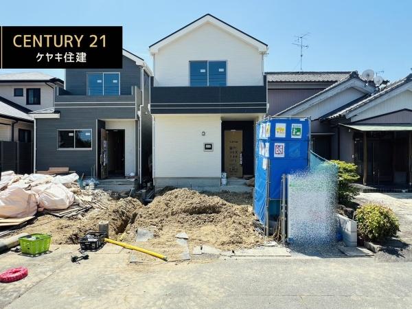 西尾市戸ケ崎5丁目4番　A号棟
