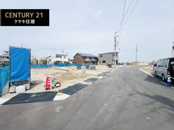 西尾市中畑町宮東22番　A号棟