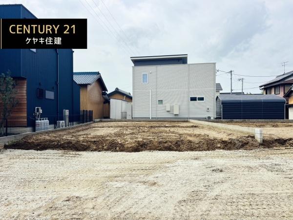 西尾第83家武町　2号棟