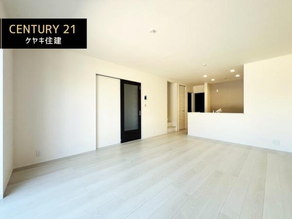高浜市呉竹町7丁目　1号棟