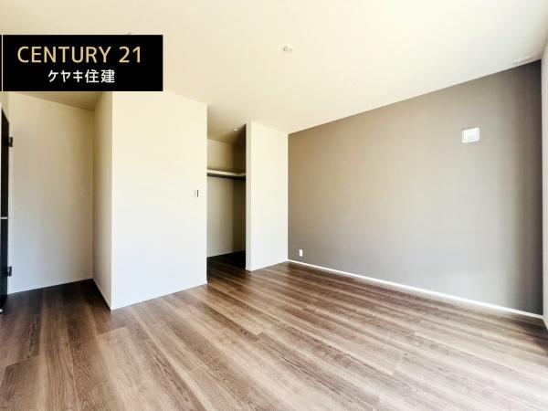 西尾市一色町西塩浜第2　1号棟