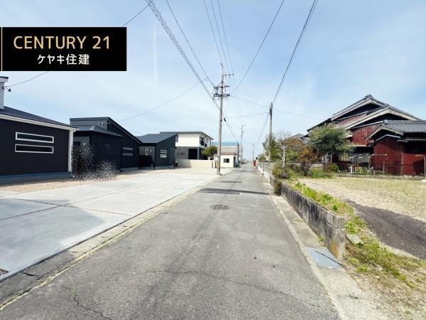 西尾市一色町西塩浜第2　1号棟