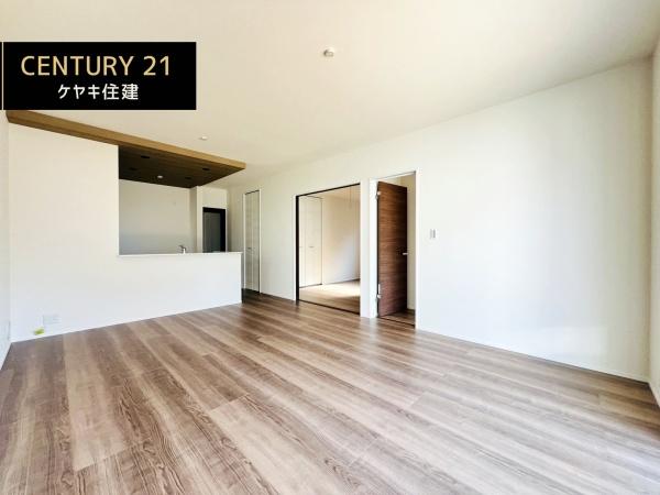 西尾市一色町西塩浜第2　1号棟