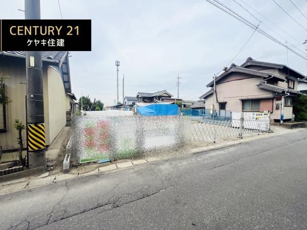 西尾市一色町生田01期　1号棟
