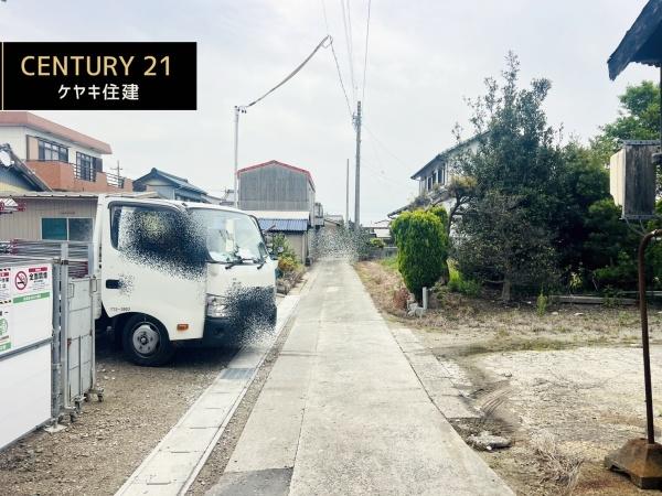 西尾市一色町生田01期　2号棟