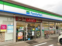 西尾市錦城町　2号棟(ファミリーマート西尾永楽町店)