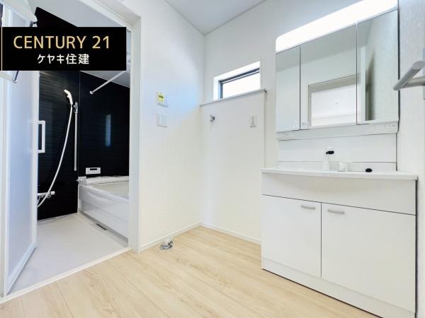 西尾市平口町第1　5号棟