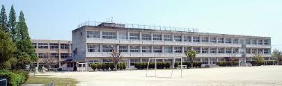 高浜市芳川町　第6　1号棟(高浜市立吉浜小学校)