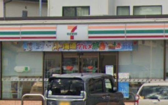 安城市古井町3期1棟　1号棟　グラファーレ(セブンイレブン安城古井町店)