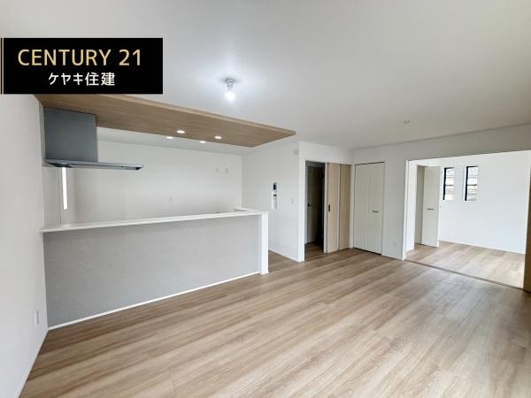 安城市古井町3期1棟　1号棟　グラファーレ