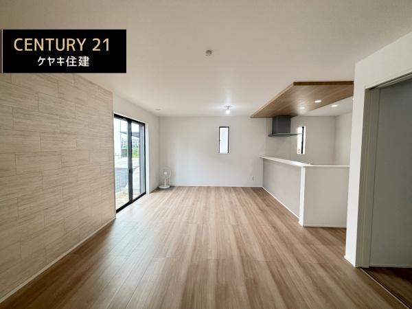 安城市古井町3期1棟　1号棟　グラファーレ