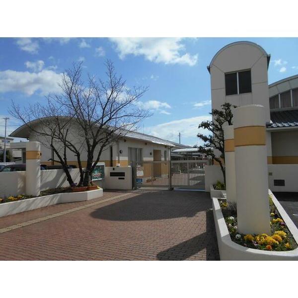 碧南市坂口町2丁目01期　1号棟(西端保育園)