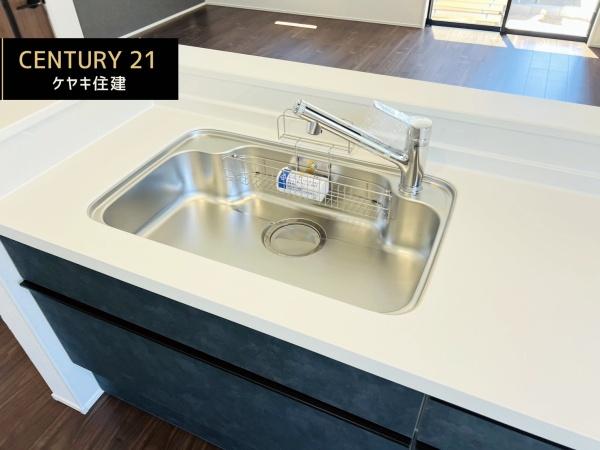 碧南市坂口町2丁目01期　1号棟