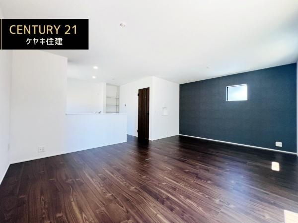 碧南市坂口町2丁目01期　1号棟