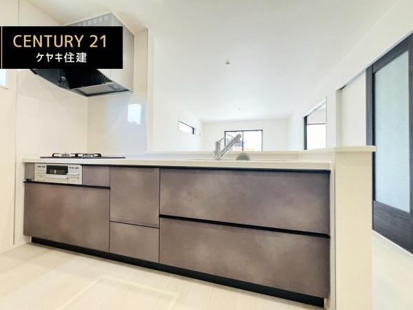 碧南市笹山町3丁目　1号棟