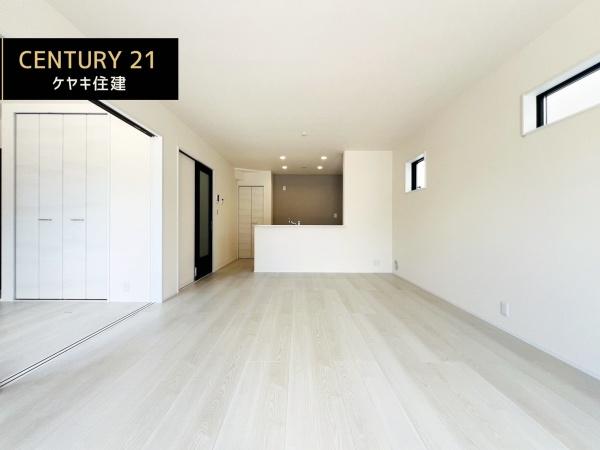 碧南市笹山町3丁目　1号棟