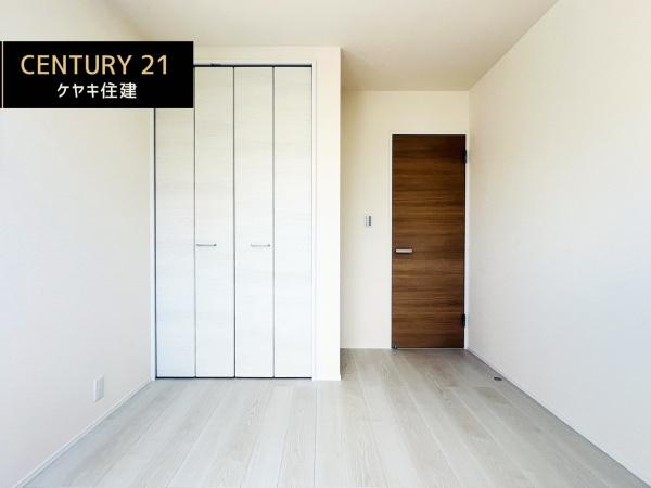 碧南市笹山町3丁目　2号棟